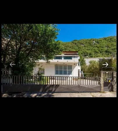 Brig 108 - Private Swimming Pool And Jacuzzi Apartmán *