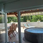 Brig 108 - Private Swimming Pool And Jacuzzi * Fiume