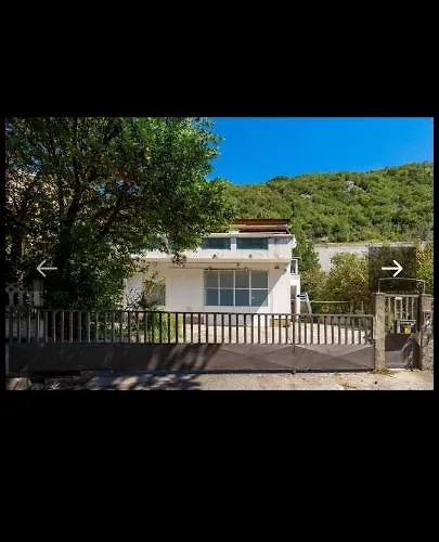 Brig 108 - Private Swimming Pool And Jacuzzi דירה *